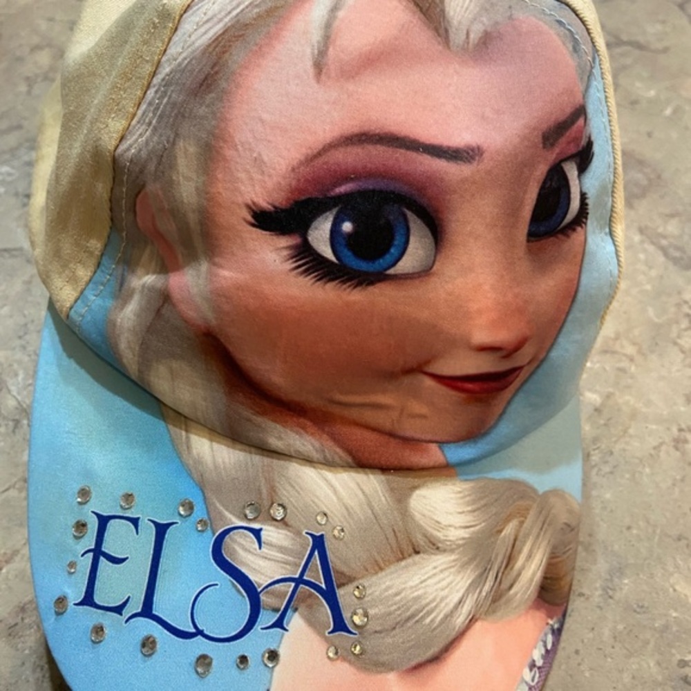 Elsa Pony tail blue & cream Hat